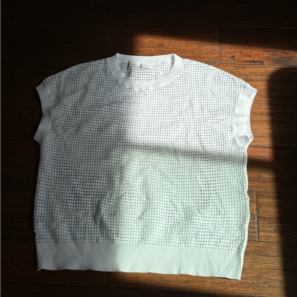 Mesh top - Picture 2 of 3